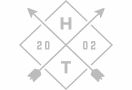 HT Logo als Raute mit gekreuzten Pfeilen; Buchstaben H und T sowie die Jahreszahl 2002 in den Feldern.